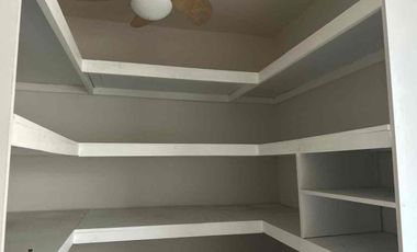 Casa dos plantas norte de Saltillo