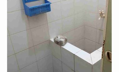 Disewakan rumah usaha lebar 6 jalan raya lebaar di kelapa gading jakut