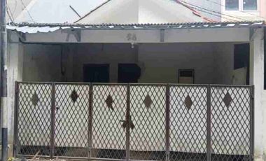 Disewakan rumah usaha lebar 6 jalan raya lebaar di kelapa gading jakut