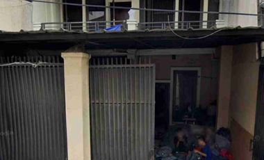 DISEWAKAN RUMAH 2½ LANTAI DI RAWA BELONG, KEBON JERUK, JAKARTA BARAT