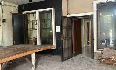 DISEWAKAN RUMAH 2½ LANTAI DI RAWA BELONG, KEBON JERUK, JAKARTA BARAT