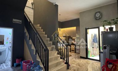 ANA RUMAH SEMI FURNISHED UK 6X22M DI JELAMBAR