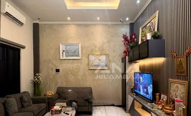 ANA RUMAH SEMI FURNISHED UK 6X22M DI JELAMBAR