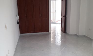 Se Arrienda apartamento duplex de 3 habitaciones