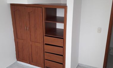 Se Arrienda apartamento duplex de 3 habitaciones