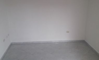 Se Arrienda apartamento duplex de 3 habitaciones