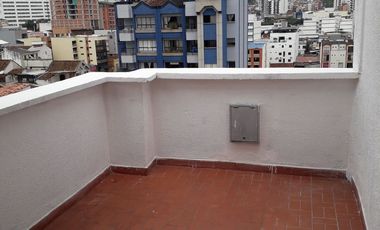 Se Arrienda apartamento duplex de 3 habitaciones