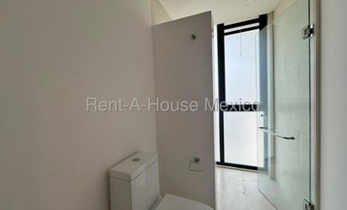 Santa Fe Juriquilla departamento tipo Garden en renta QH2221