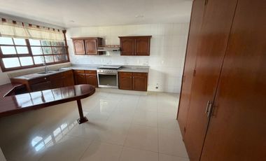 CASA EN VENTA AV CENTENARIO 2698 JARDIN CTO SERVICIO EN PRIVADA SEGURIDAD 3 RECAMARAS A 10 MIN DE SANTA FE
