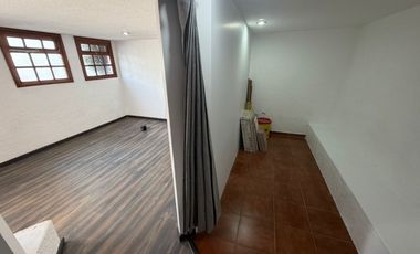 CASA EN VENTA AV CENTENARIO 2698 JARDIN CTO SERVICIO EN PRIVADA SEGURIDAD 3 RECAMARAS A 10 MIN DE SANTA FE