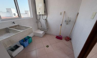 CASA EN VENTA AV CENTENARIO 2698 JARDIN CTO SERVICIO EN PRIVADA SEGURIDAD 3 RECAMARAS A 10 MIN DE SANTA FE
