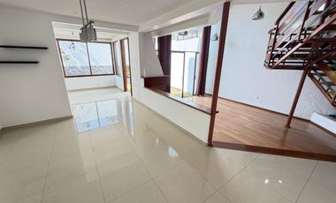 CASA EN VENTA AV CENTENARIO 2698 JARDIN CTO SERVICIO EN PRIVADA SEGURIDAD 3 RECAMARAS A 10 MIN DE SANTA FE