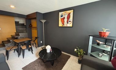 Casa remodelada en venta en Los Héroes Puebla | 4 recámaras | Patio social con asador | Privada