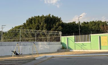 Casa remodelada en venta en Los Héroes Puebla | 4 recámaras | Patio social con asador | Privada