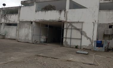 Alquiler de Locales Comerciales  en Zona comercial ... .. VIA A TONSUPA EN ZONA DE TRANS ESMERALDAS