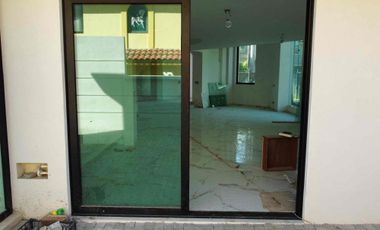 Se vende casa en Puerta de Hierro
