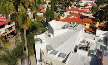 Se vende casa en Puerta de Hierro