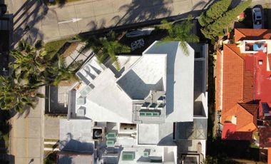 Se vende casa en Puerta de Hierro