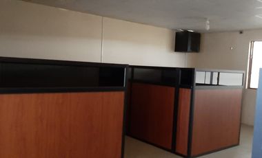 COMPLEJO INDUSTRIAL DE  BODEGA ..  ALQUILO