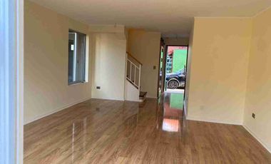 Linda casa Totalmente Remodelada en Portal de San Pedro