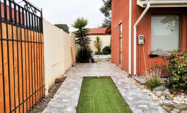 Linda casa Prados de Nos, San Bernardo