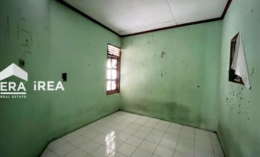 DIJUAL RUMAH DI SOLO NUSUKAN DEKAT KAMPUS UNISRI