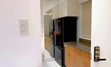 LIVE ABOVE THE CITY | 41ST FLOOR MANILA BAY & LUNETA PARK VIEW  2BR WITH BALCONY | FULLY FURNISHED | TORRE DE MANILA | ₱35K