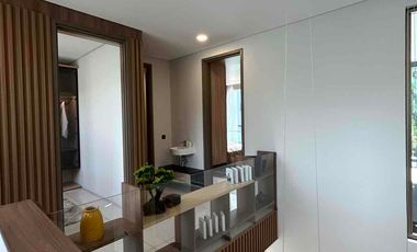 Rumah Minimalis Tropis 2 Lantai