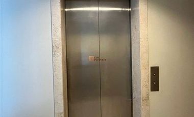 fasilitas lengkap dengan club house!Private lift Disewakan 3br+ siap huni Condominium Taman Anggrek Residence selangkah ke Taman anggrek mall hublife