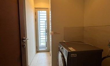 fasilitas lengkap dengan club house!Private lift Disewakan 3br+ siap huni Condominium Taman Anggrek Residence selangkah ke Taman anggrek mall hublife