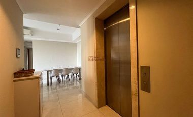 fasilitas lengkap dengan club house!Private lift Disewakan 3br+ siap huni Condominium Taman Anggrek Residence selangkah ke Taman anggrek mall hublife