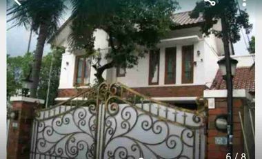 Dijual Rumah Turun harga dri 17 M jdi 13 M LT 663 m² Kemang Jakarta Selatan