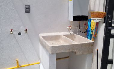 Villa Fontana Diamante, casa en renta dentro de coto con seguridad 24/7 todos los servicios cerca