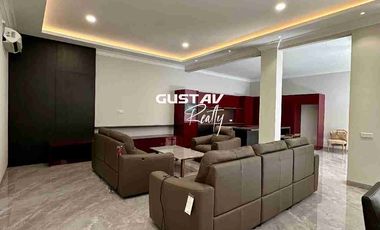 PAKUWON INDAH LARIZ LEBAR 18 FULL ALL NEW RENOVASI, SEMI FURNISHED