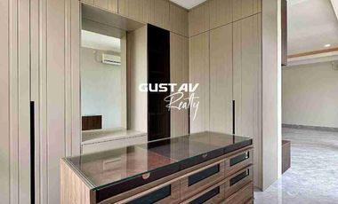 PAKUWON INDAH LARIZ LEBAR 18 FULL ALL NEW RENOVASI, SEMI FURNISHED