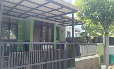 Dijual Cepat Rumah Cantik Murah Di Kemang Pratama Bekasi Pusat Kota Bekasi
