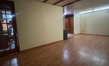 SE VENDE HERMOSA CASA