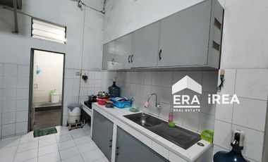 RUANG USAHA DAN RUMAH DIJUAL DI SOLO DEKAT TOL KLODRAN DAN STADION MANAHAN