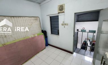 RUANG USAHA DAN RUMAH DIJUAL DI SOLO DEKAT TOL KLODRAN DAN STADION MANAHAN