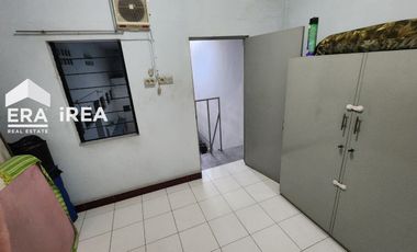 RUANG USAHA DAN RUMAH DIJUAL DI SOLO DEKAT TOL KLODRAN DAN STADION MANAHAN