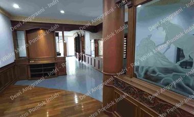 Dijual Rumah 2,5 Lantai di Taman Aries – Bangunan Luas, Siap Huni, Lokasi Strategis