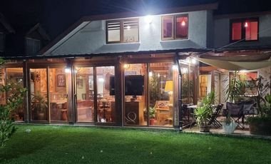 SE VENDE CASA CON UBICACION PREVILIGIADA