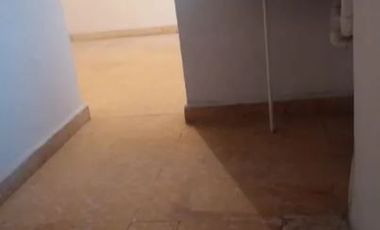 VENTA DE CASA EN COLONIA MOCTEZUMA 1RA SECC VENUSTIANO CARRANZA CDMX