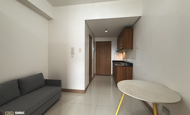 Semi-Furnished 1 Bedroom Unit with balcony for Rent in Unit B011901 Tower 1 Lush Residences Makati City