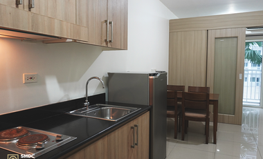 Semi-Furnished 1 Bedroom Unit with balcony for Rent in Unit B030323 Tower 3 Shore Residences Pasay City