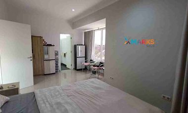 Dijual Rumah' Mewah Modern Minimalis Super Cakep Design Arsitek di Cluster Elite Fajar Indah Solo