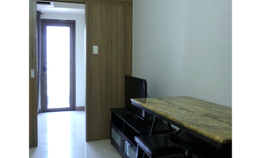 Semi-Furnished 1 Bedroom Unit with balcony for Rent in Unit B3A0402 Tower 3 S Residences Pasay City