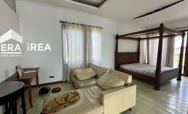 DIJUAL RUMAH MEWAH FULL FURNISHED DEKAT GEDUNG GRAHA SABA SOLO UTARA