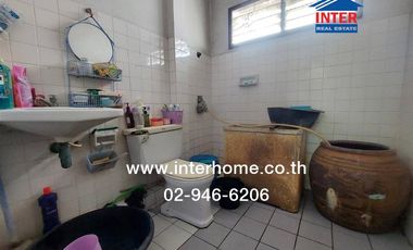 Two-story detached house, 69 sq.wah, Kanya House Village, Soi Bearing 34, Sukhumvit 107 Road, Soi Kanya 4, Mueang Samut Prakan, Samut Prakan.