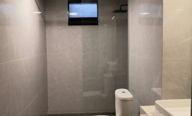 Apartemen Taman Anggrek Condominium Full Furnish di Jakarta Barat